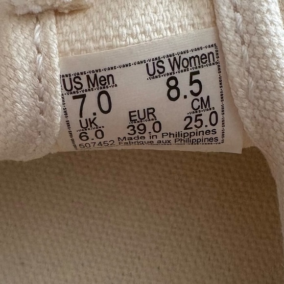 Vans Off the Wall 93 Mary Jane T Strap Style-Chunky Sole, White Size 8.5 Women's - Picture 6 of 6